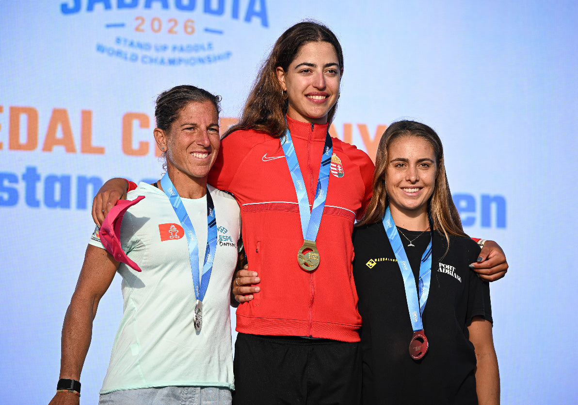 Esperanza Barreras on the Open Women Long Distance podium